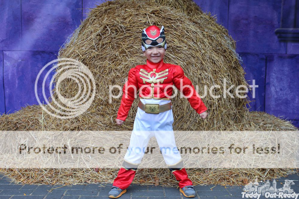 photo RedPowerRangerCostume_zps5eb5dfed.jpg