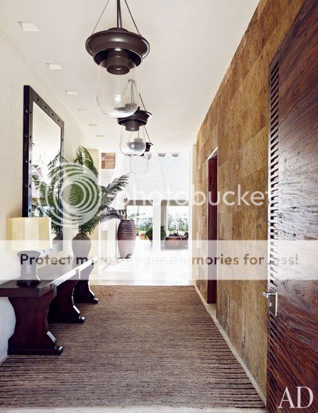 Entrance photo georgeentrancehall_zpsf9ed8166.jpg